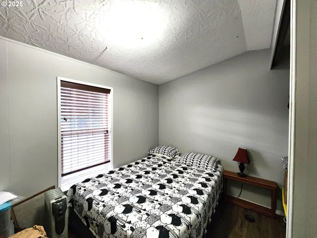 $85,000 | 1601 Carolyn Terrace, Unit 9, Elgin, OR 97827