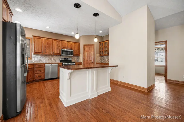 $539,900 | 4035 Patti Road, Dorr, MI 49323