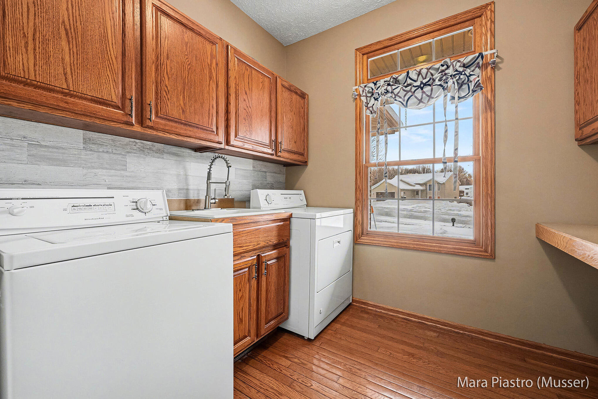 4035 Patti Road Dorr, MI 49323 - Photo 15 of 49 Laundry Room