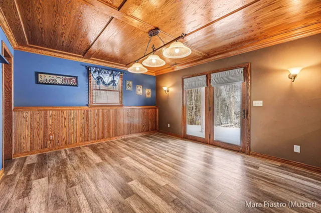 $539,900 | 4035 Patti Road, Dorr, MI 49323