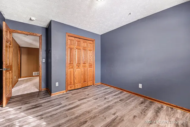 $539,900 | 4035 Patti Road, Dorr, MI 49323