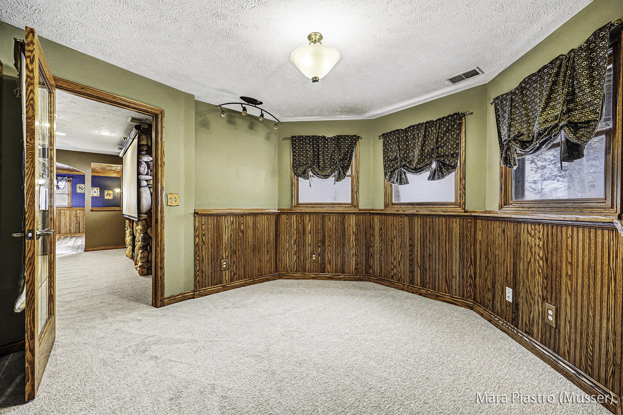 4035 Patti Road Dorr, MI 49323 - Photo 36 of 49 Lower Level Office