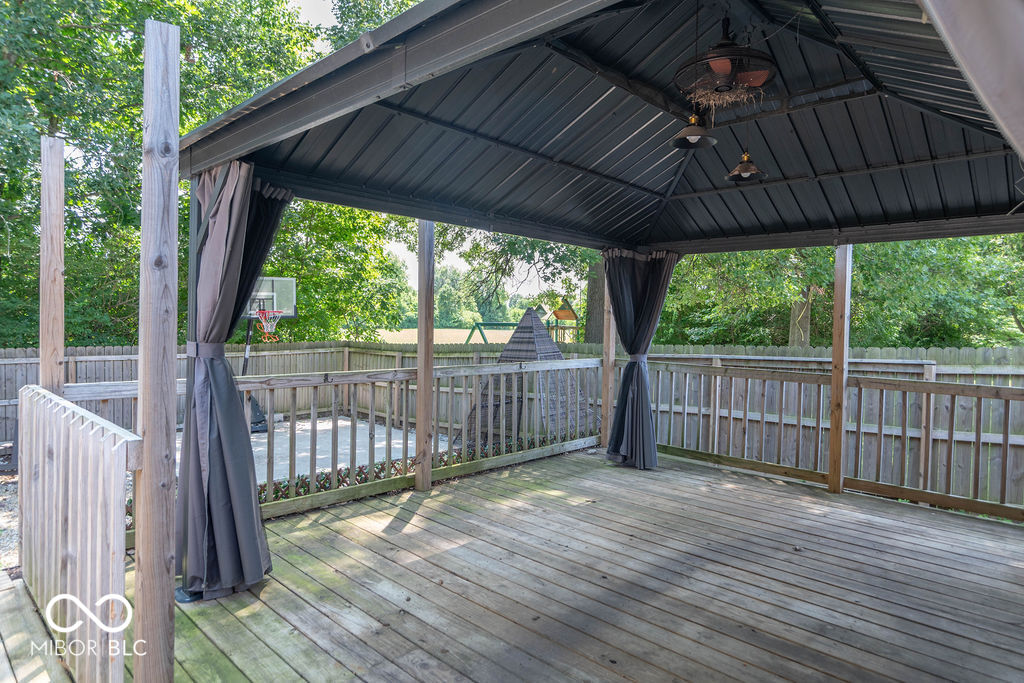 5805 Decatur Ridge Drive Indianapolis, IN 46221 - Photo 25 of 32