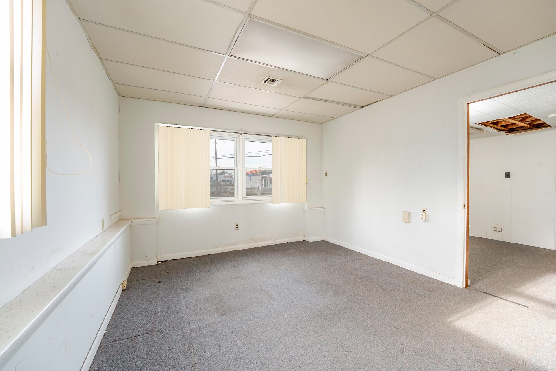 98 New Somers Point, NJ 08244 - Photo 15 of 49 a view of an empty room with a window