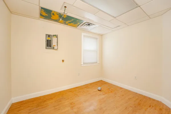 a view of a big room with a elevator