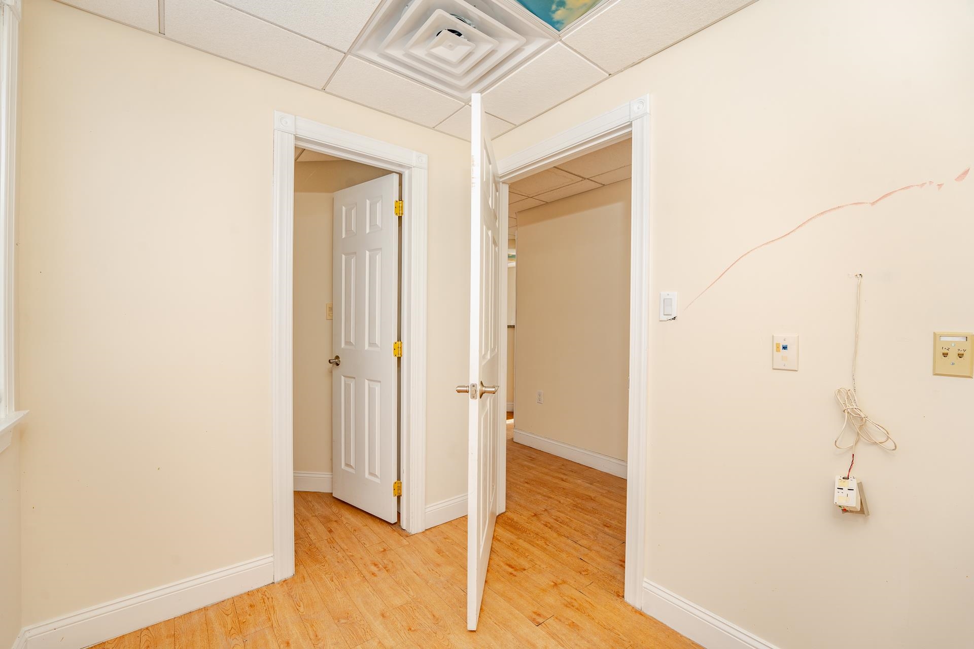 98 New Somers Point, NJ 08244 - Photo 27 of 49 a view of a hallway with wooden floor