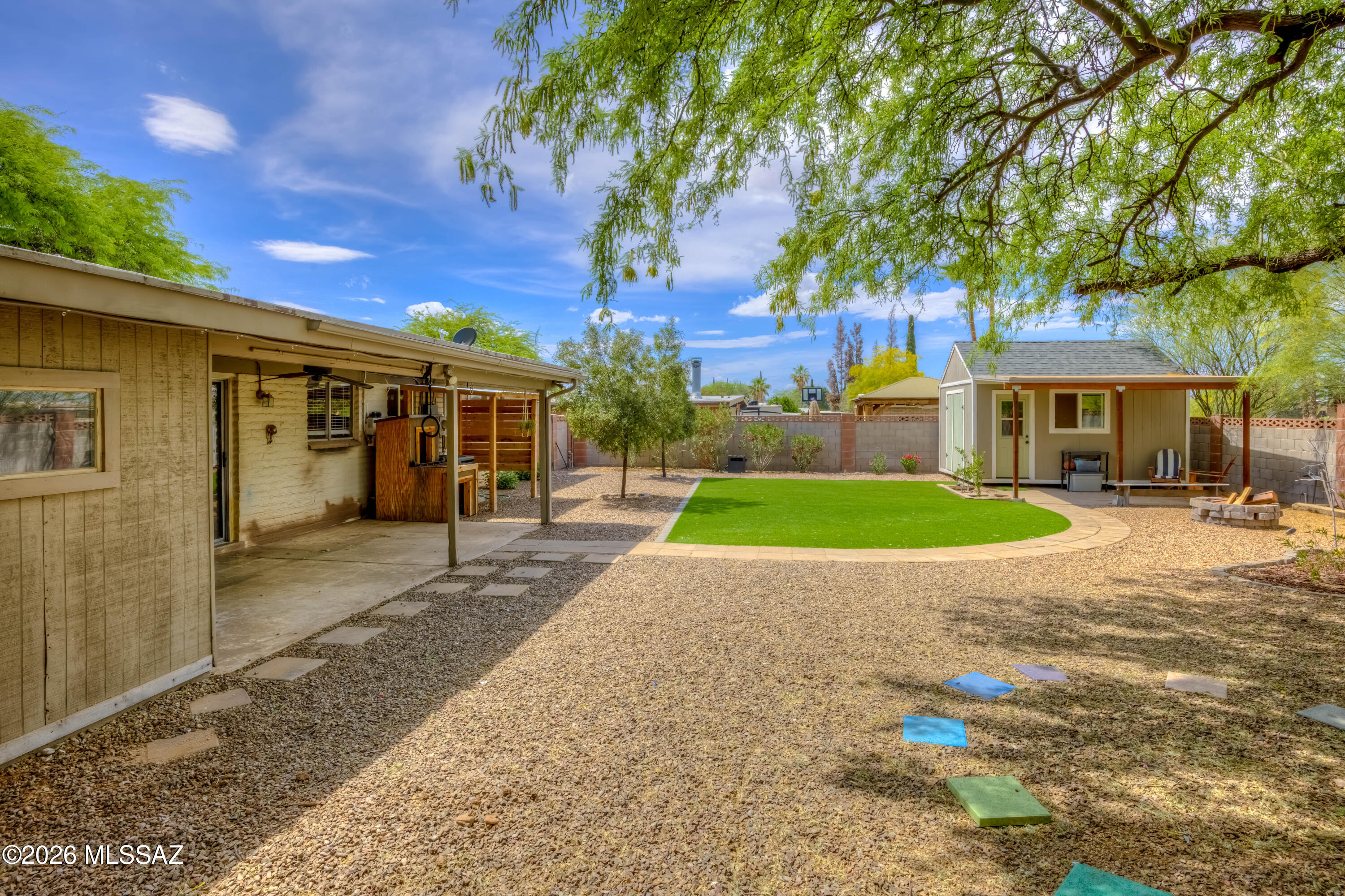 8437 East Rolling Ridge Street Tucson, AZ 85710 - Photo 27 of 33