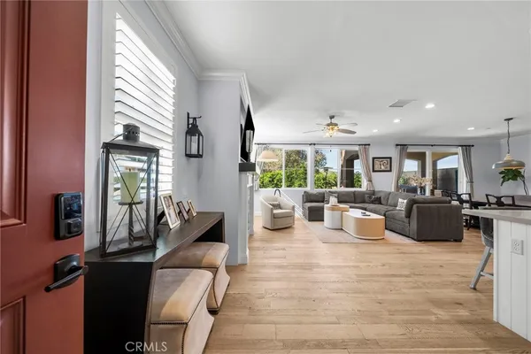 $1,079,900 | 221 Morro Way, Unit 1, Simi Valley, CA 93065