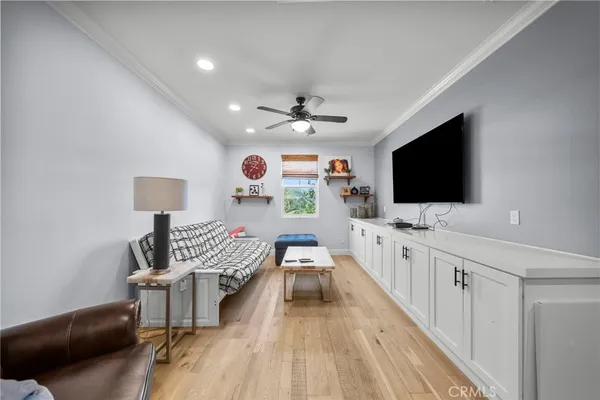 $1,079,900 | 221 Morro Way, Unit 1, Simi Valley, CA 93065