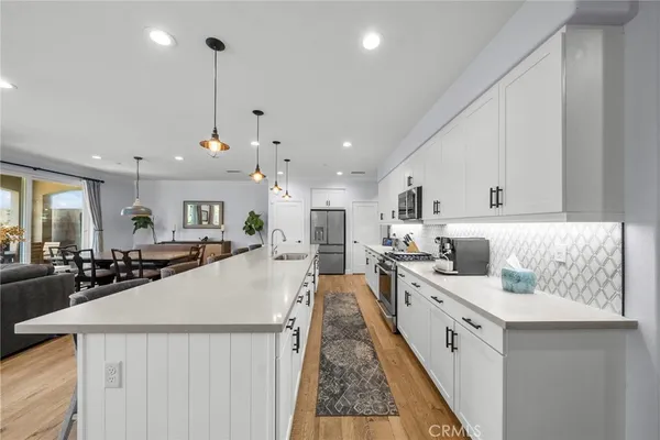 $1,079,900 | 221 Morro Way, Unit 1, Simi Valley, CA 93065