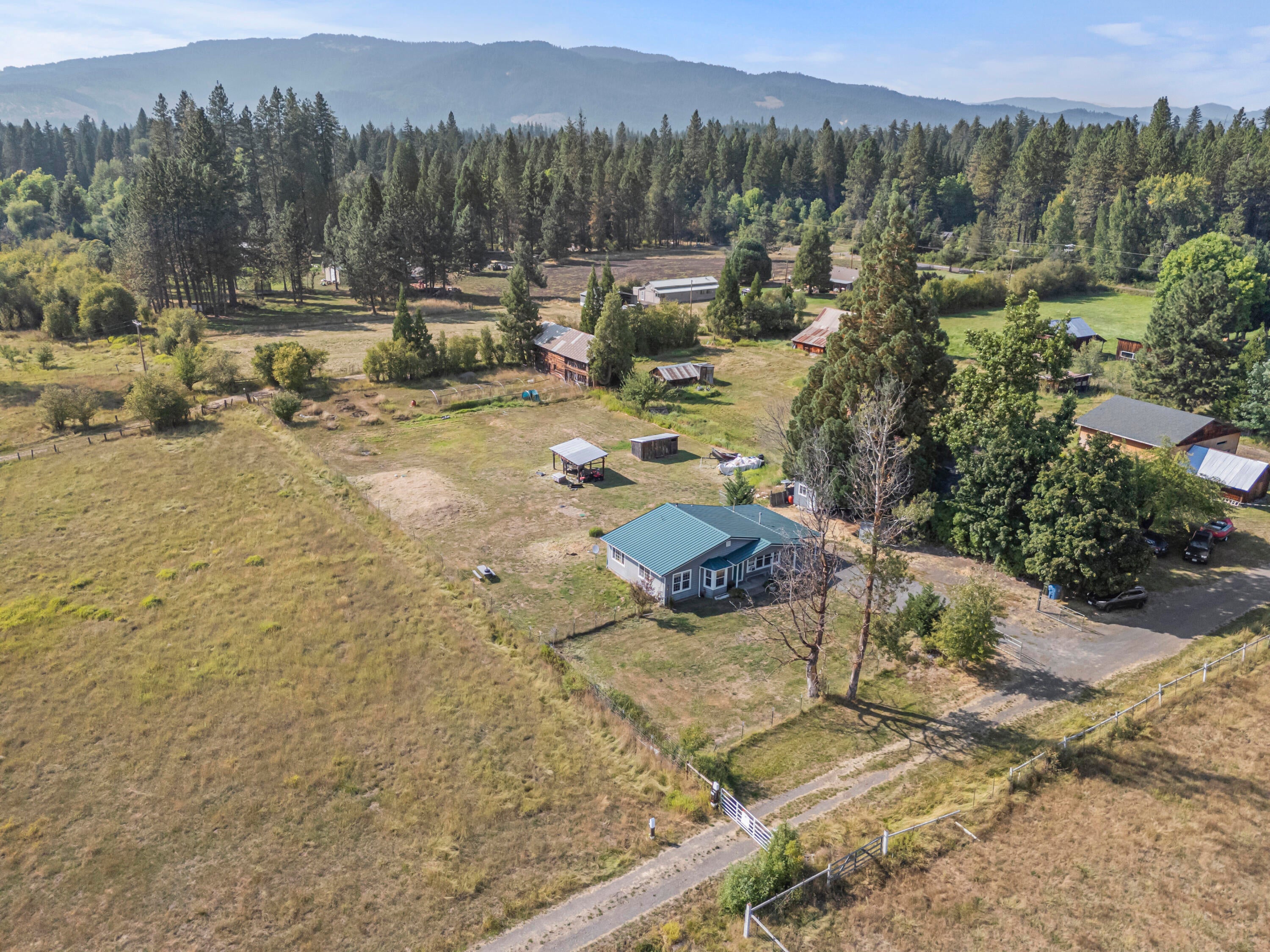466 Goode Lane Prospect, OR 97536 - Photo 35 of 40 466 Goode Lane - Drone - 07