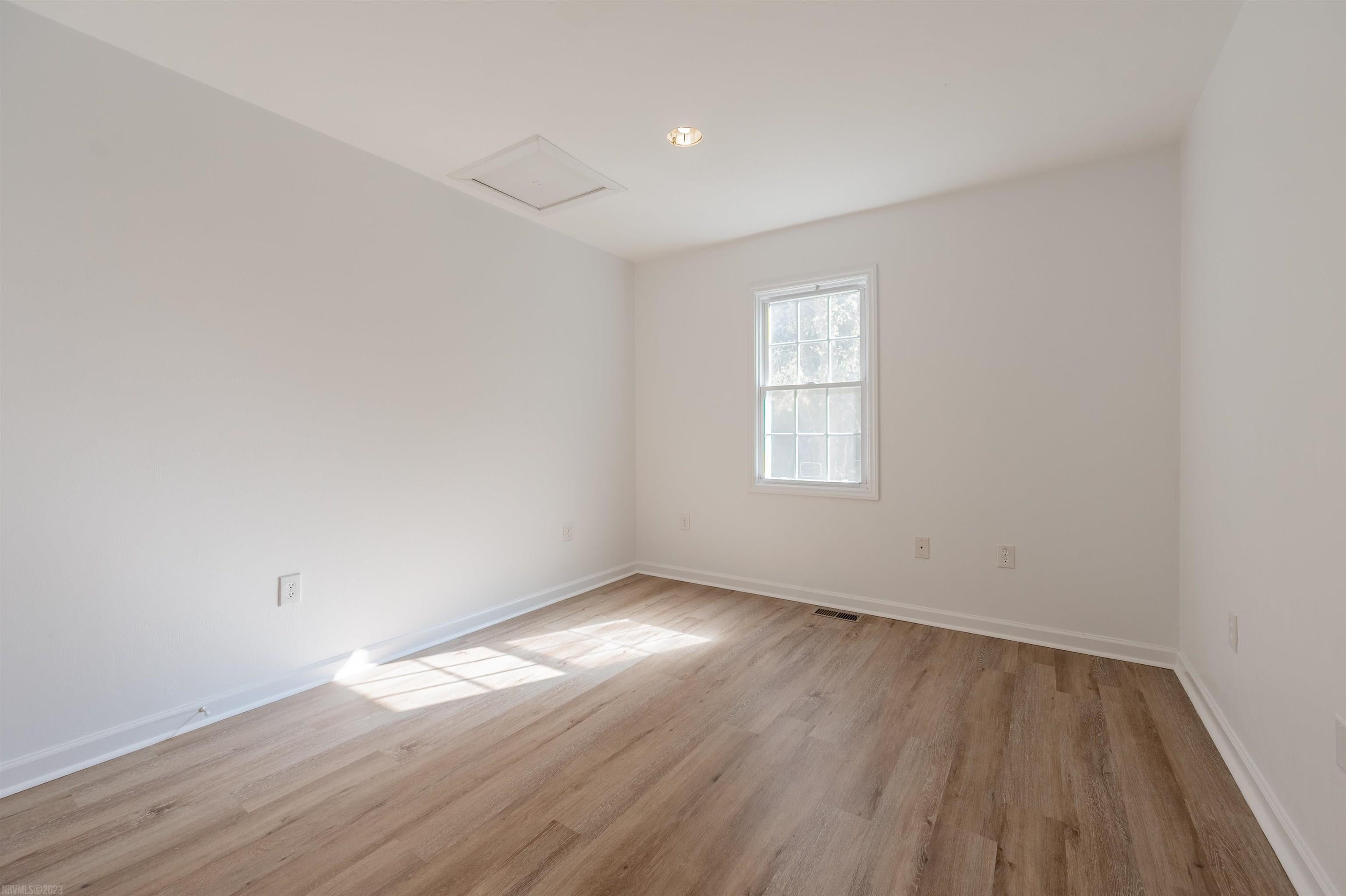 650 Ellett Road Blacksburg, VA 24060 - Photo 33 of 48 Gallery Image 33