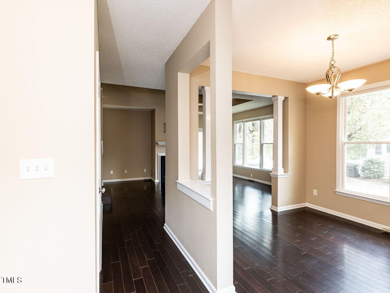 123 Legacy Lane Durham, NC 27713 - Photo 4 of 30 004-1280x960-foyer-entry