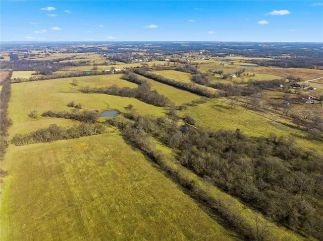$330,000 | 44-ac South Wagonor Road, Garden City, MO 64747