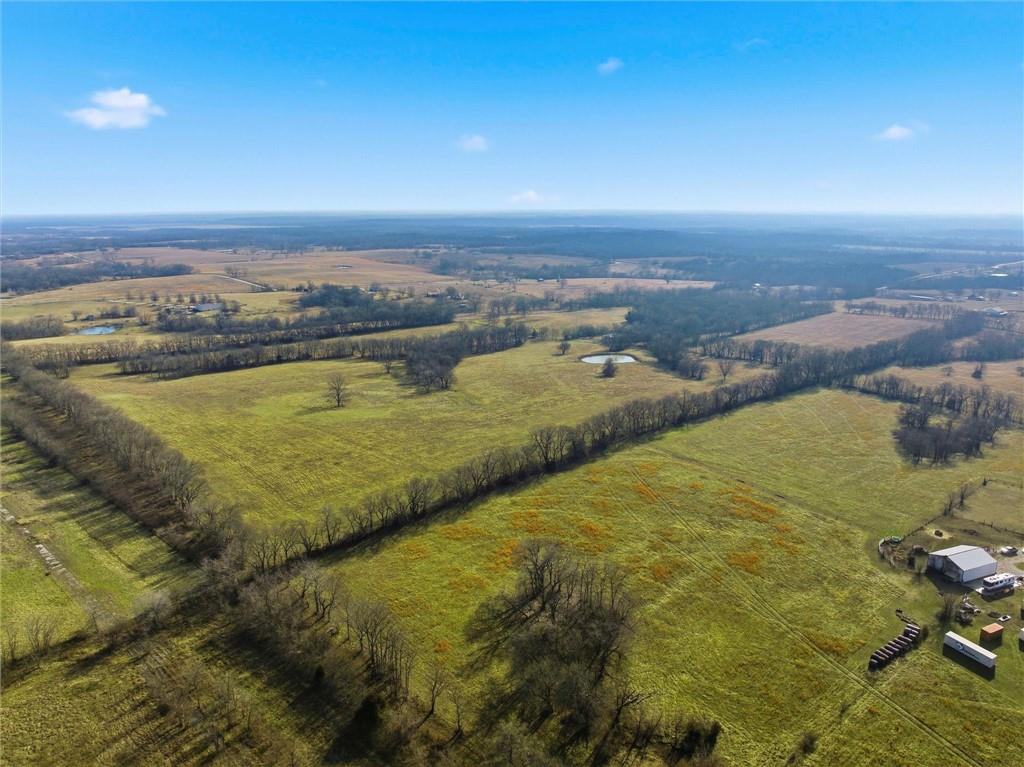 44-ac South Wagonor Road Garden City, MO 64747 - Photo 7 of 8