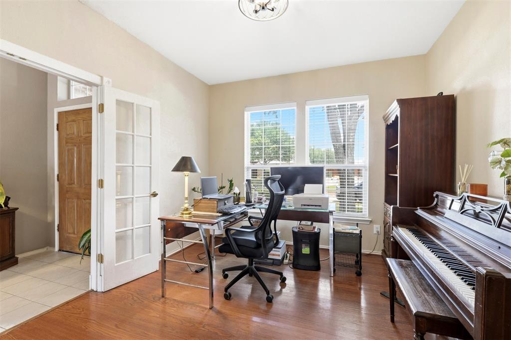 709 Paint Creek Road Murphy, TX 75094 - Photo 7 of 27 Office