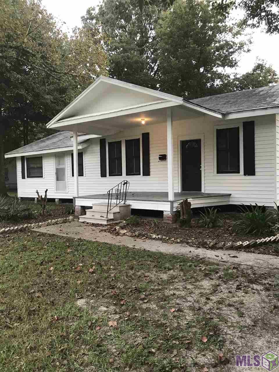 5072 Sycamore Street Baton Rouge, LA 70805 - Photo 2 of 18 Gallery Image 2