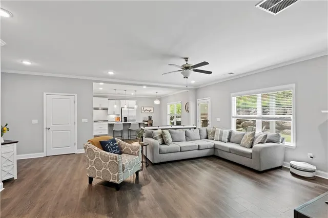 $674,000 | 540 Glen Abbey Circle, Mableton, GA 30126