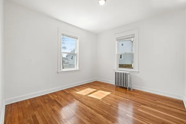 $2,050 | 20-22 Sumner Street, Unit 201, Quincy, MA 02169