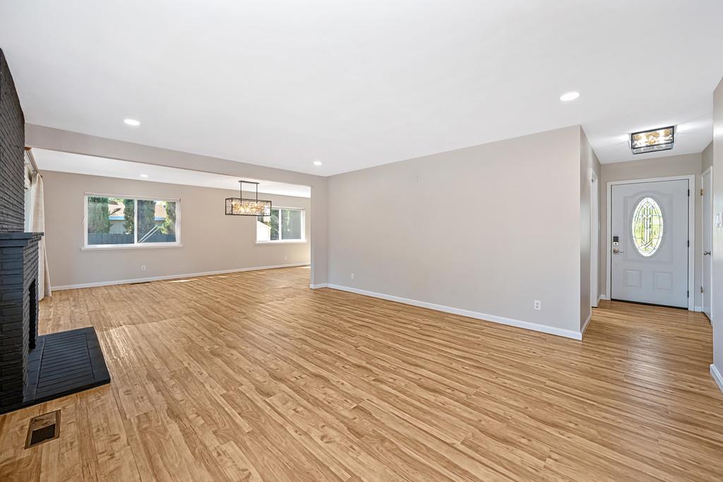 4404 Rollingrock Way Carmichael, CA 95608 - Photo 13 of 45