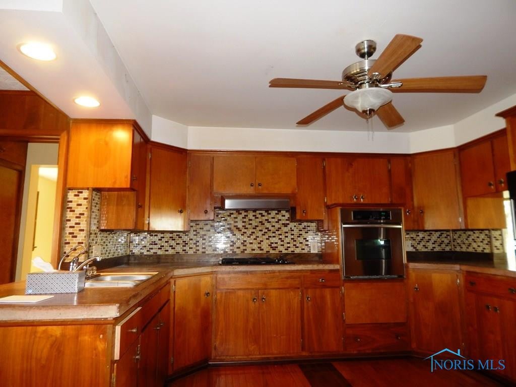 5247 Dowling Road Luckey, OH 43443 - Photo 15 of 19 Photo 15