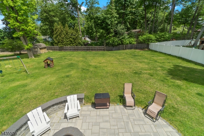 9 Partridge Lane Sparta, NJ 07871 - Photo 16 of 40