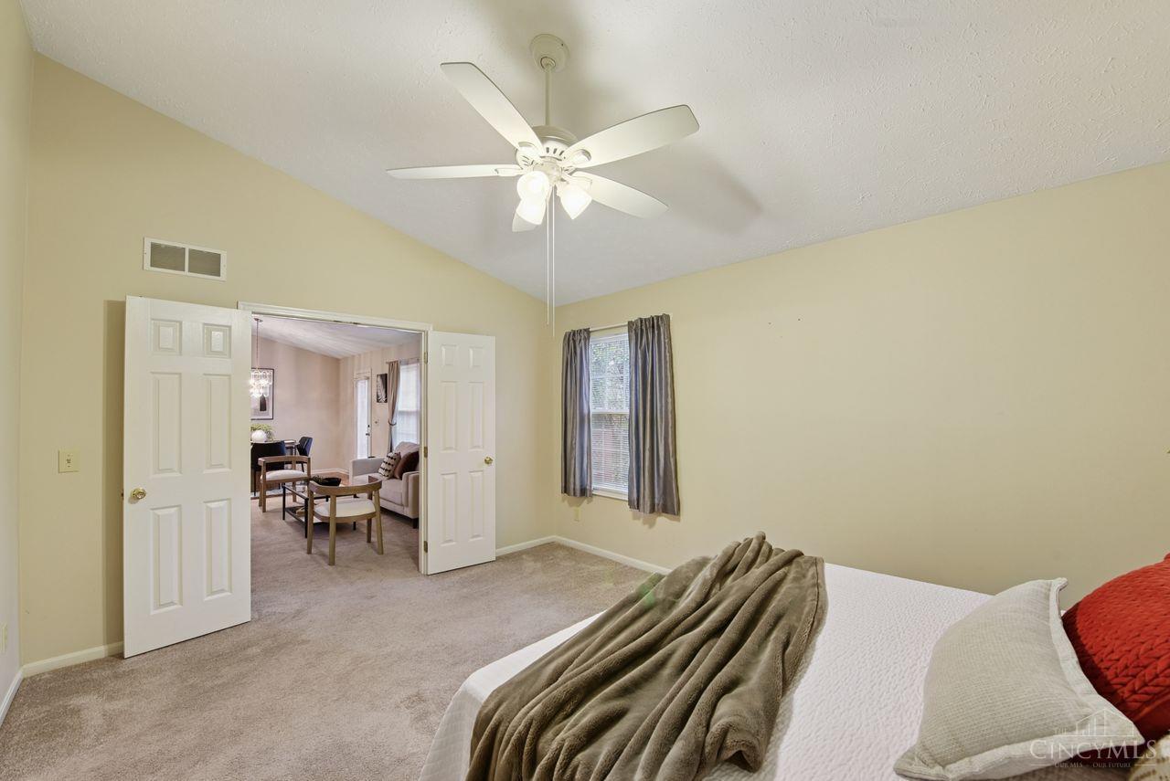 5759 Cheviot Road, Unit I Cincinnati, OH 45247 - Photo 32 of 43