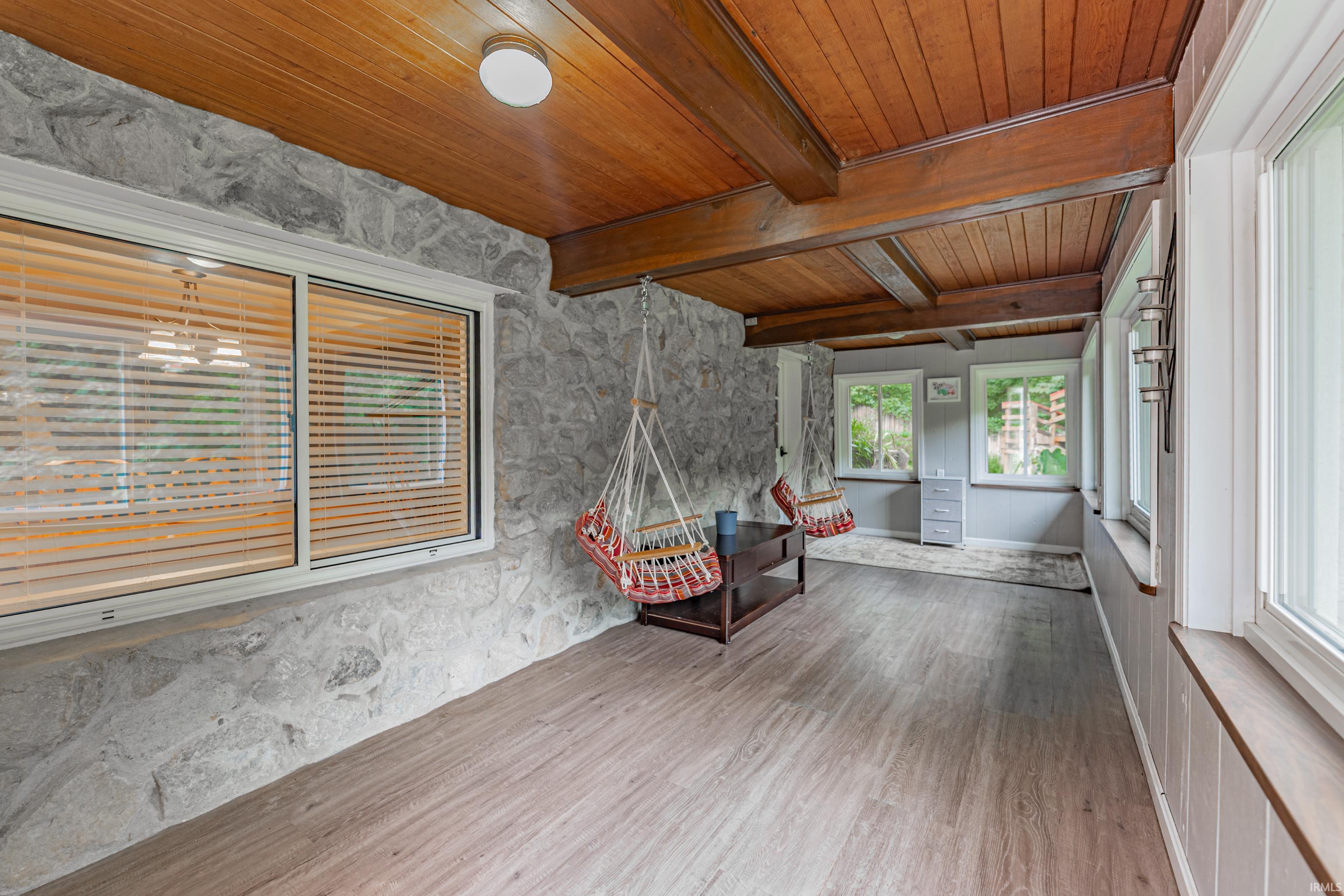 2901 Selzer Road Evansville, IN 47712 - Photo 18 of 35 Gallery Image 18