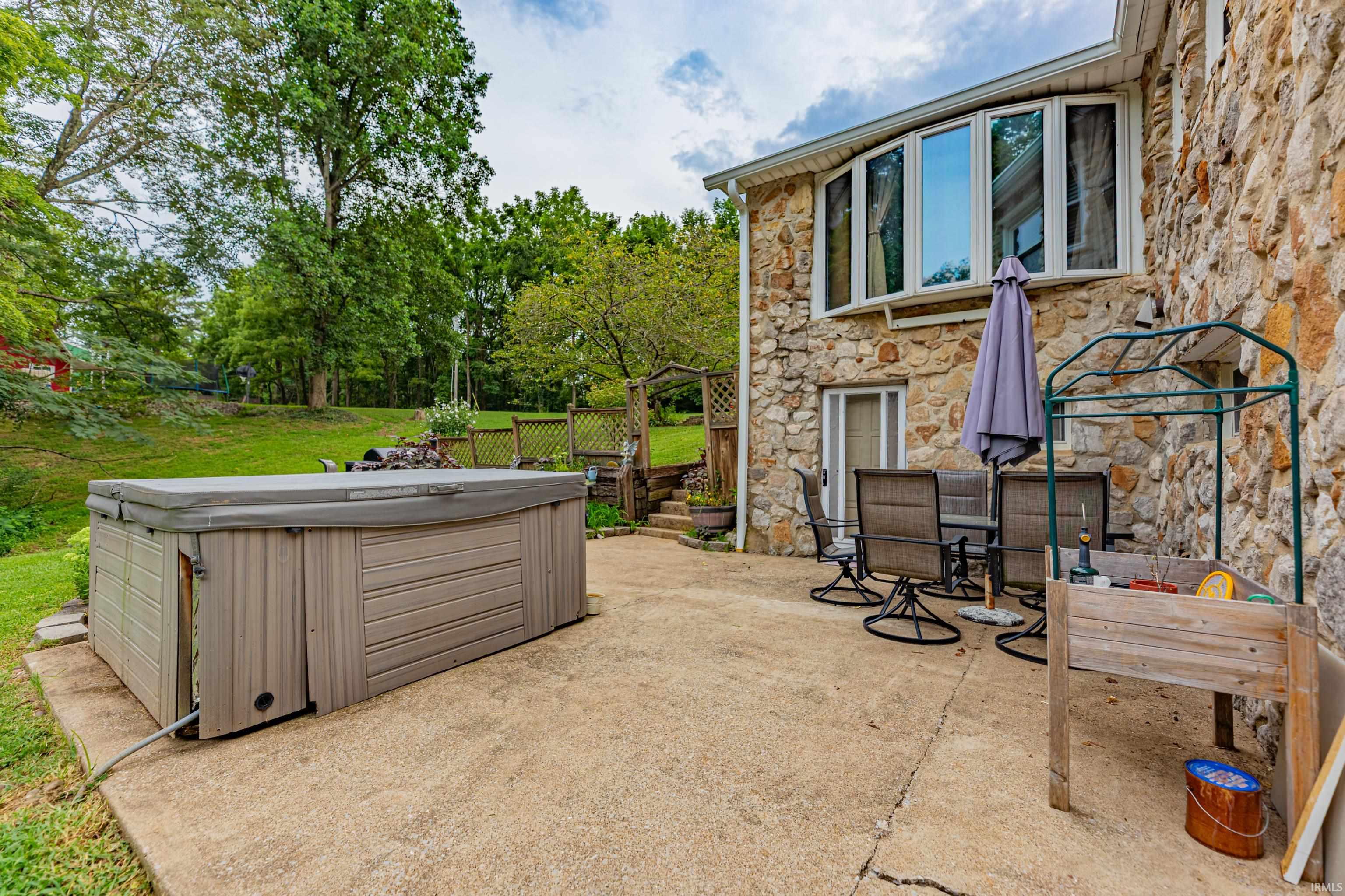 2901 Selzer Road Evansville, IN 47712 - Photo 24 of 35 Gallery Image 24