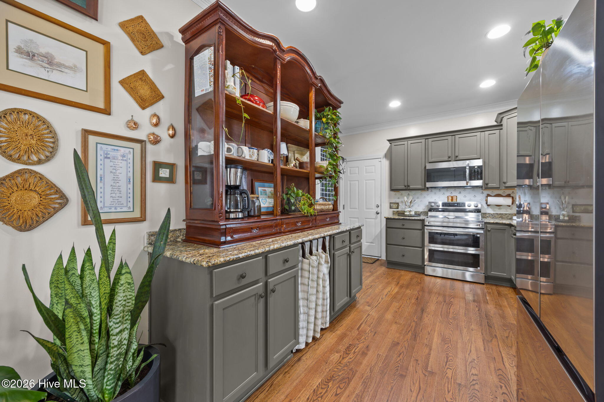 1016 Trinity Drive Greenville, NC 27834 - Photo 16 of 62 33-web-or-mls-IMG_7921