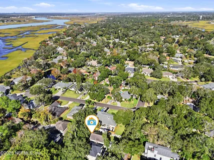 an aerial view of multiple house