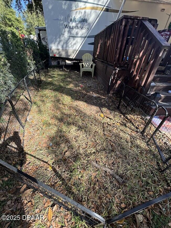 25146 Northeast 140th Loop Salt Springs, FL 32134 - Photo 6 of 46 a view of a backyard