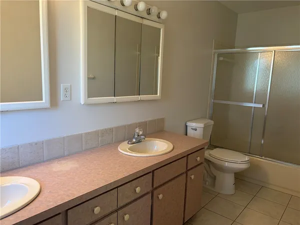 $2,500 | 12775 Roseland Road, Sebastian, FL 32958