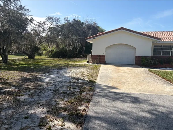 $2,500 | 12775 Roseland Road, Sebastian, FL 32958