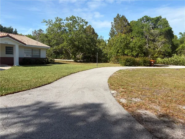 $2,500 | 12775 Roseland Road, Sebastian, FL 32958