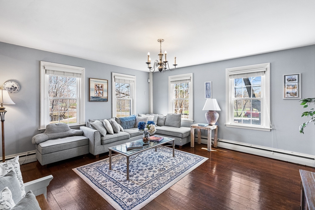 416 Boston Road Sutton, MA 01590 - Photo 12 of 38