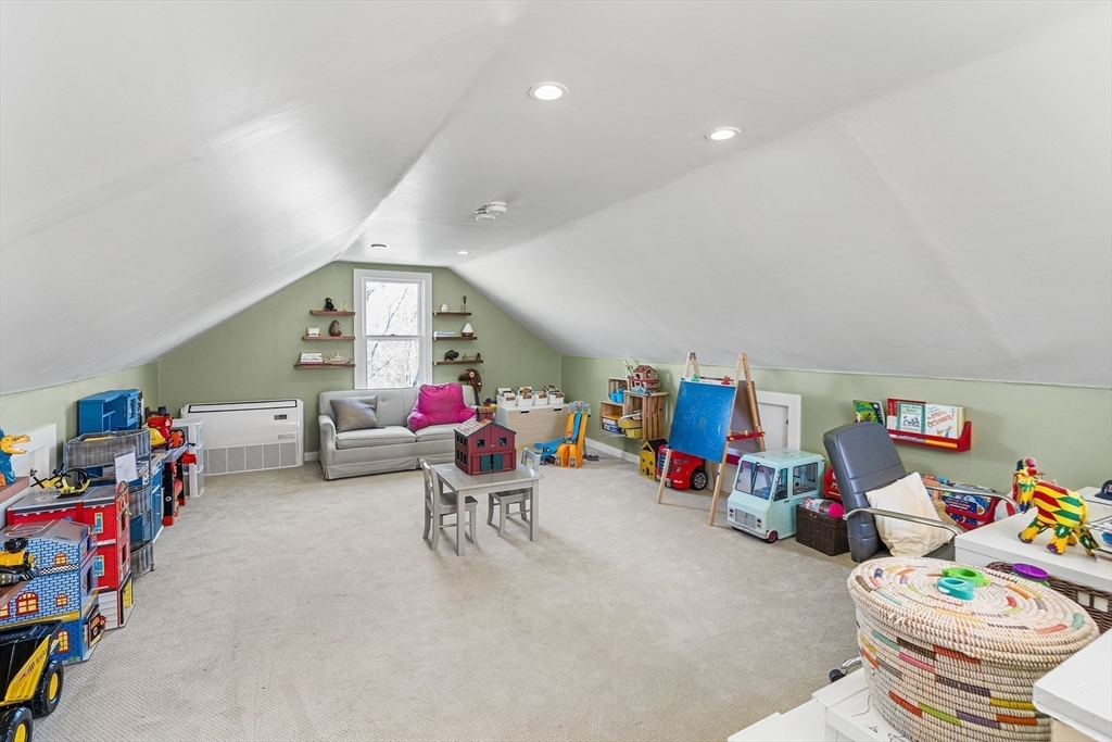 416 Boston Road Sutton, MA 01590 - Photo 27 of 38