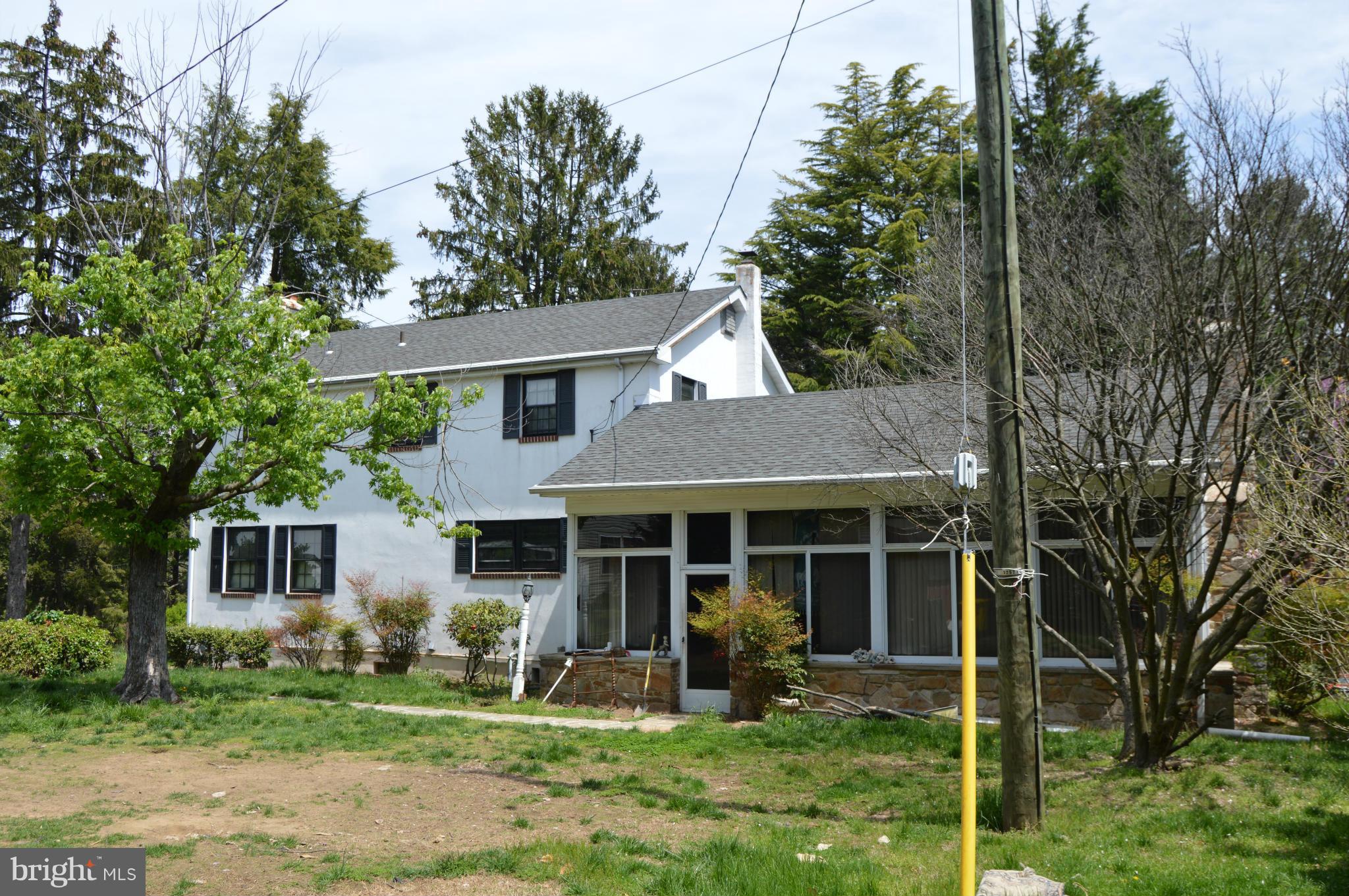 1015 Annapolis Road Odenton, MD 21113 - Photo 4 of 30 Exterior (Rear) w/Sunroom