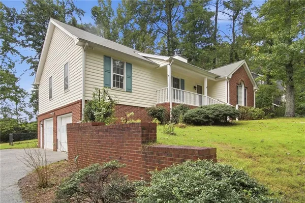 $291,000 | 434 Indian Lake Court, Hiram, GA 30141