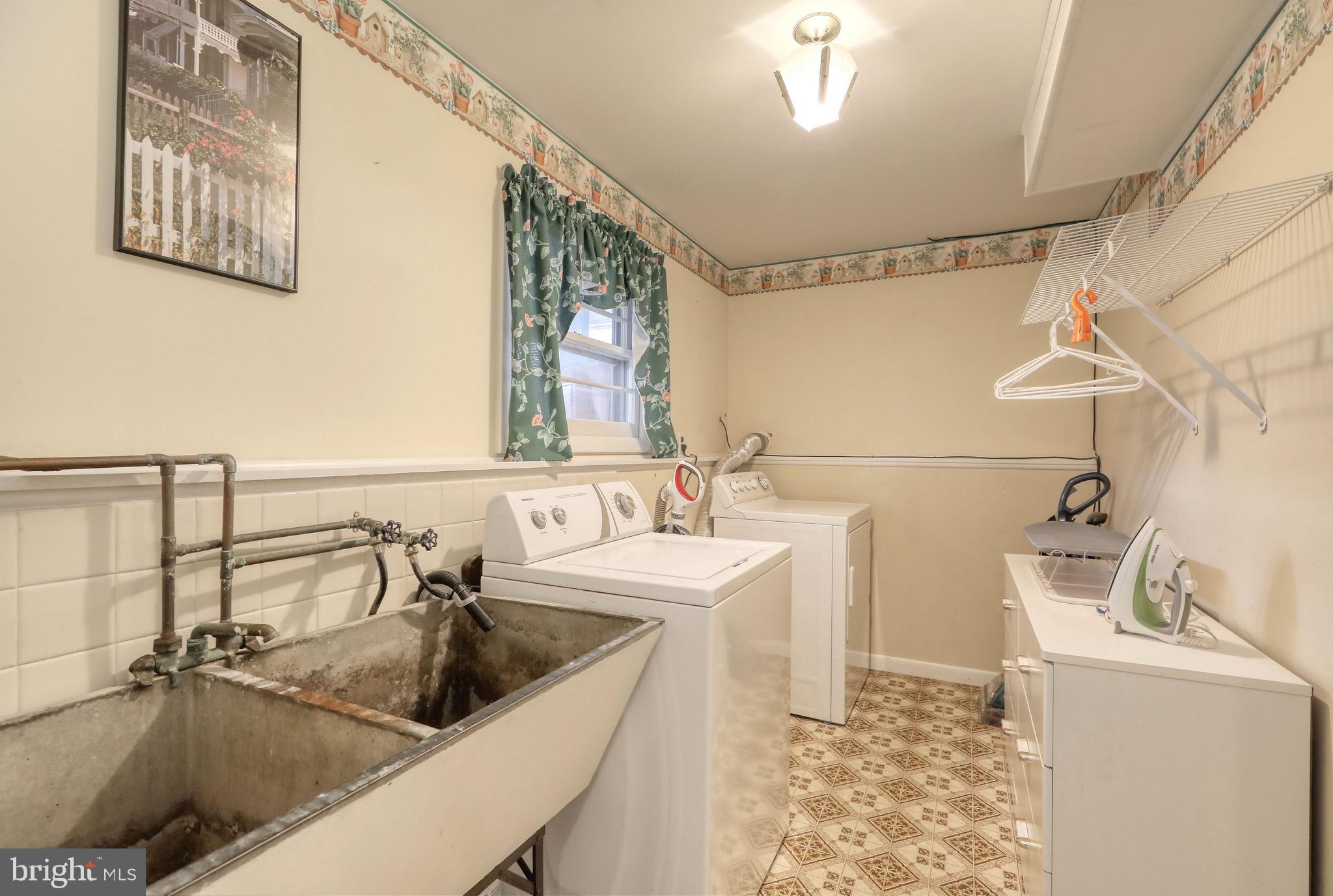1636 Prospect Ridge Boulevard Haddon Heights, NJ 08035 - Photo 31 of 47 Lower Level Laundry Room