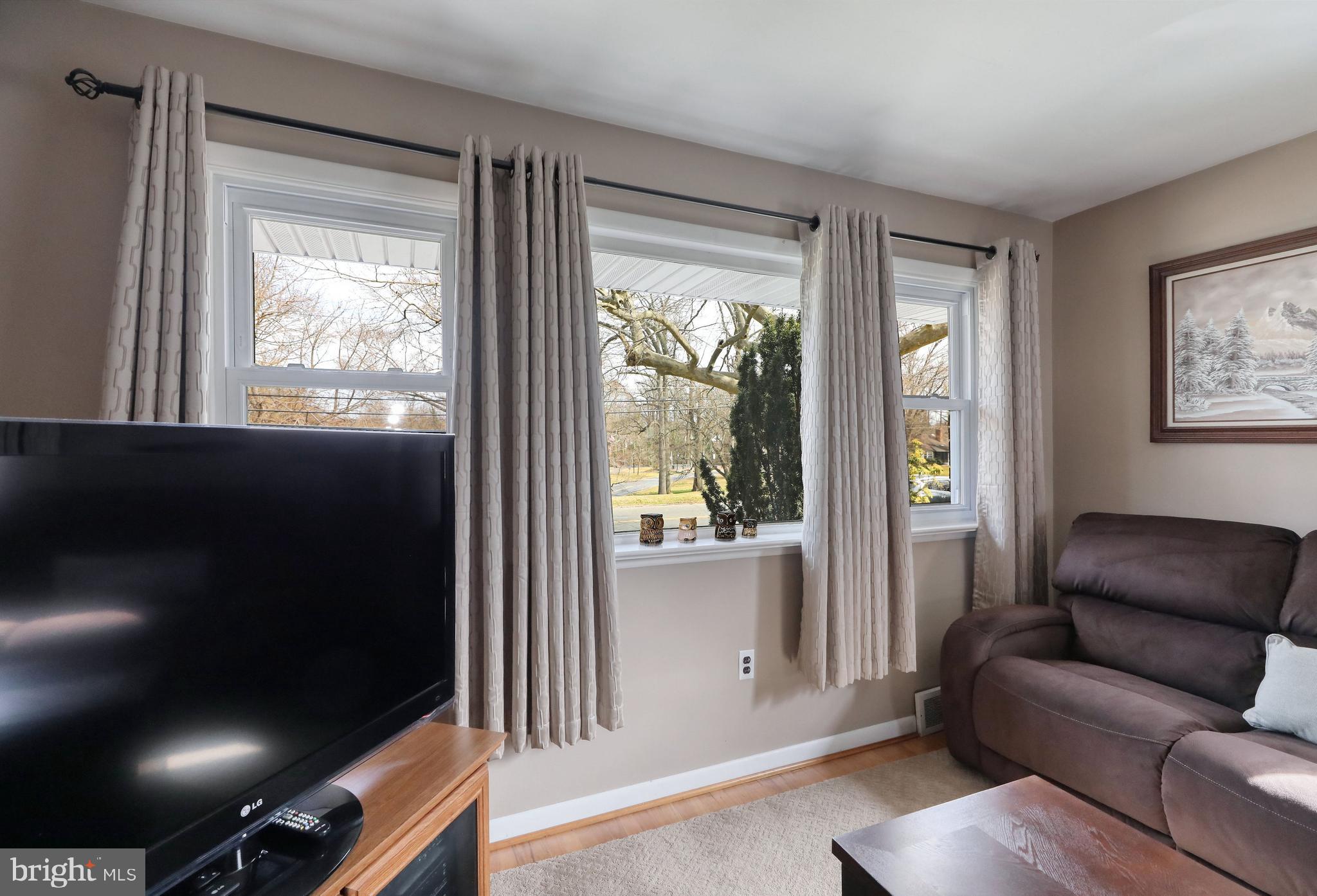 1636 Prospect Ridge Boulevard Haddon Heights, NJ 08035 - Photo 9 of 47 Living Room - Picture Window