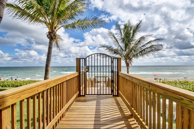 $889,000 | 3420 South Ocean Boulevard, Unit 4U, Highland Beach, FL 33487