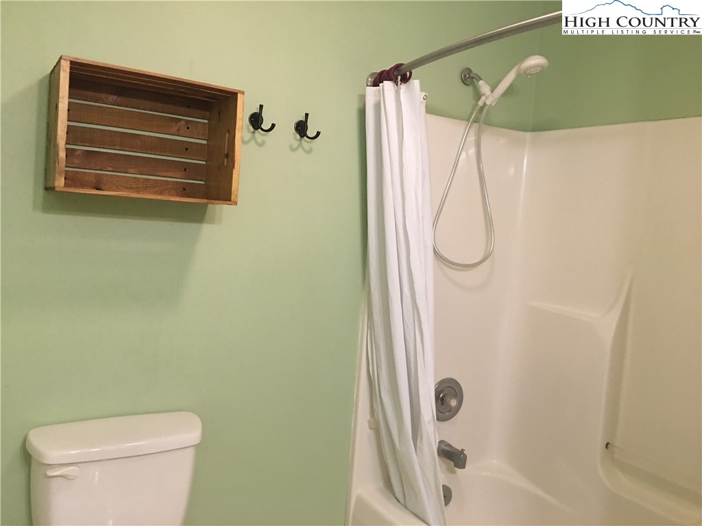 209 Old Hatch Lane Boone, NC 28607 - Photo 31 of 34 Gallery Image 31