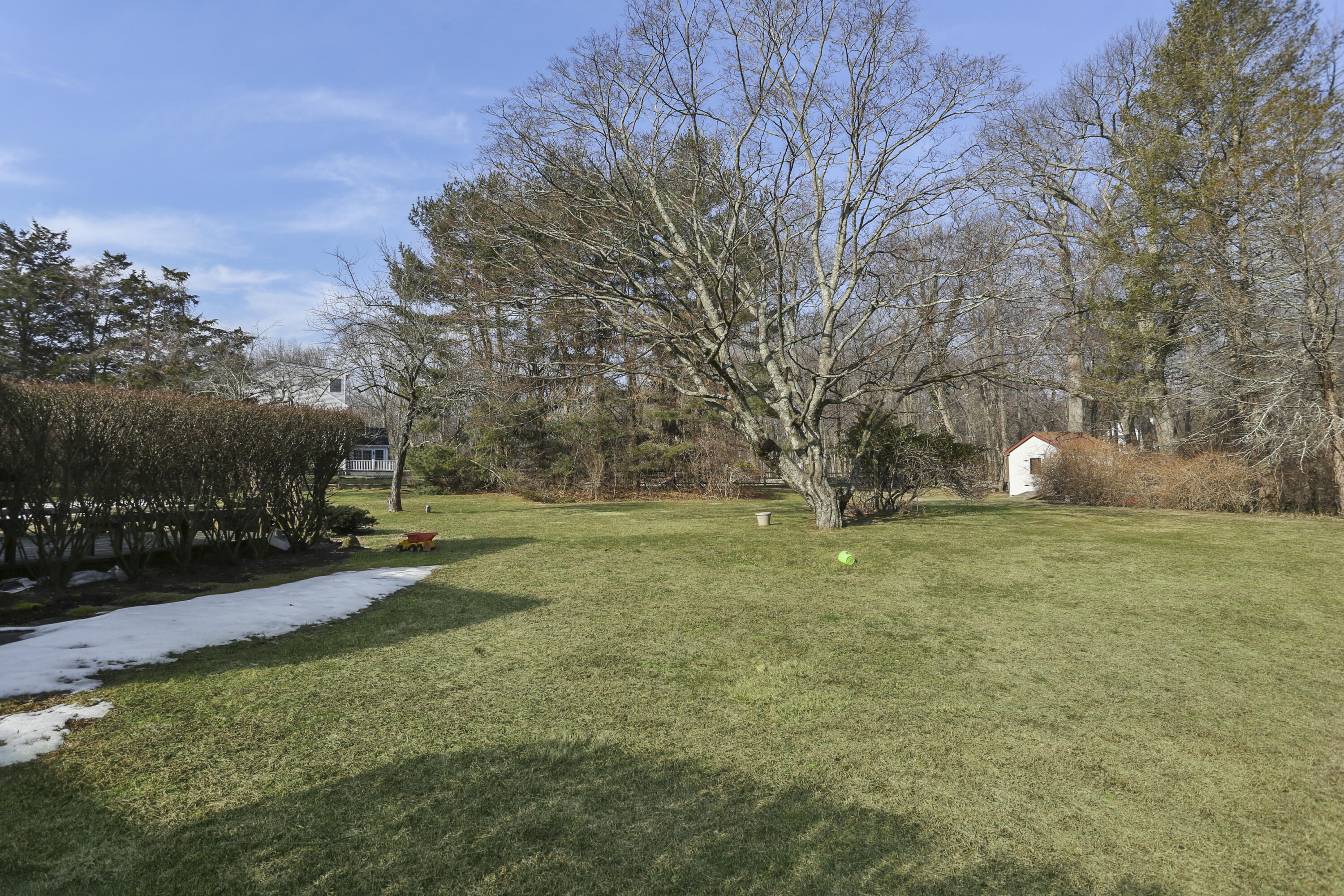 507 Brookside Road New Canaan, CT 06840 - Photo 36 of 36 a view of a outdoor space