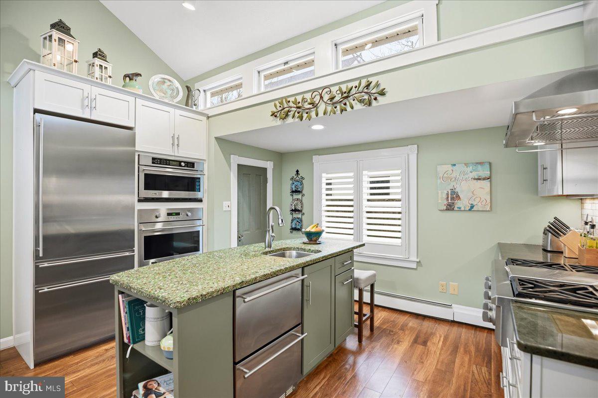 14382 Sedwick Avenue Solomons, MD 20688 - Photo 32 of 90 Prep island with sink, dual refrigeration drawers