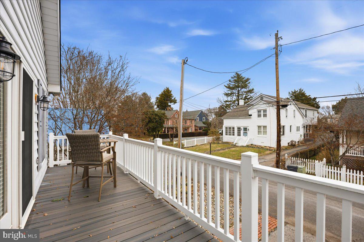 14382 Sedwick Avenue Solomons, MD 20688 - Photo 75 of 90 Low maintenance deck finishes