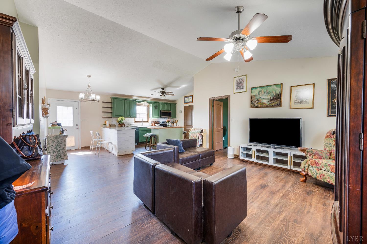 401 Reedy Spring Road Spout Spring, VA 24593 - Photo 3 of 31