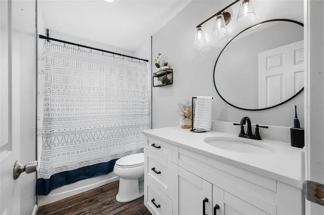 $1,999 | 1303 East Norfolk Street, Tampa, FL 33604