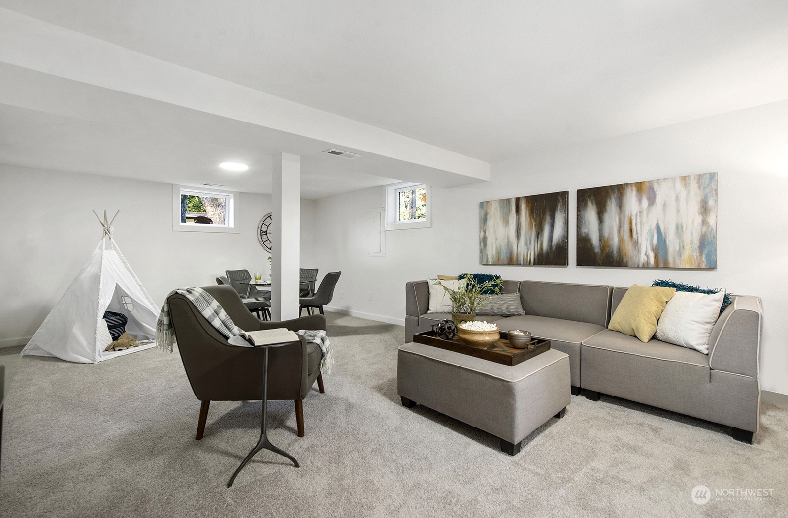 2601 Northeast 9th Street Renton, WA 98056 - Photo 21 of 34 a living room with furniture