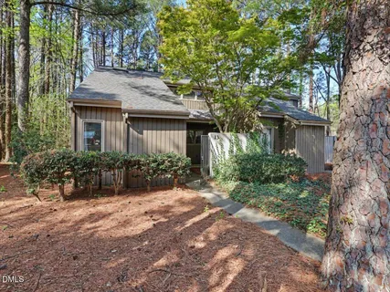 $335,000 | 13 Vauxhall Place, Chapel Hill, NC 27517
